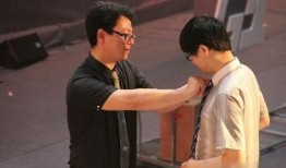 海涛大叔最新爆料,娱乐圈最新爆料大揭秘！