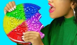 彩虹爆料搞笑视频大全高清,搞笑视频大全，笑点爆棚，高清盛宴来袭！