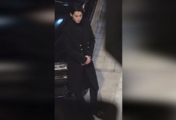 吃瓜娱乐间王鹤棣,吃瓜娱乐间，揭秘明星背后的故事